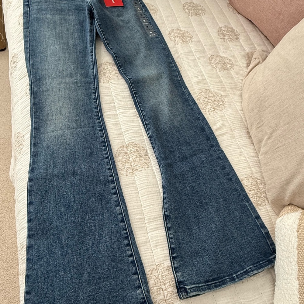 Lucky Brand Stevie High-Rise Flare